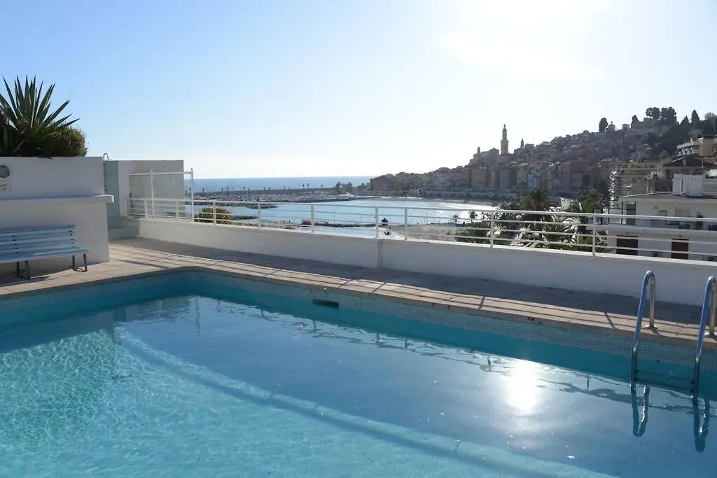 Le Lodge, T2 Classe 3 Etoiles Avec Jardin, Parking, Piscine & Mer A 2 Pas Menton 0*,  France